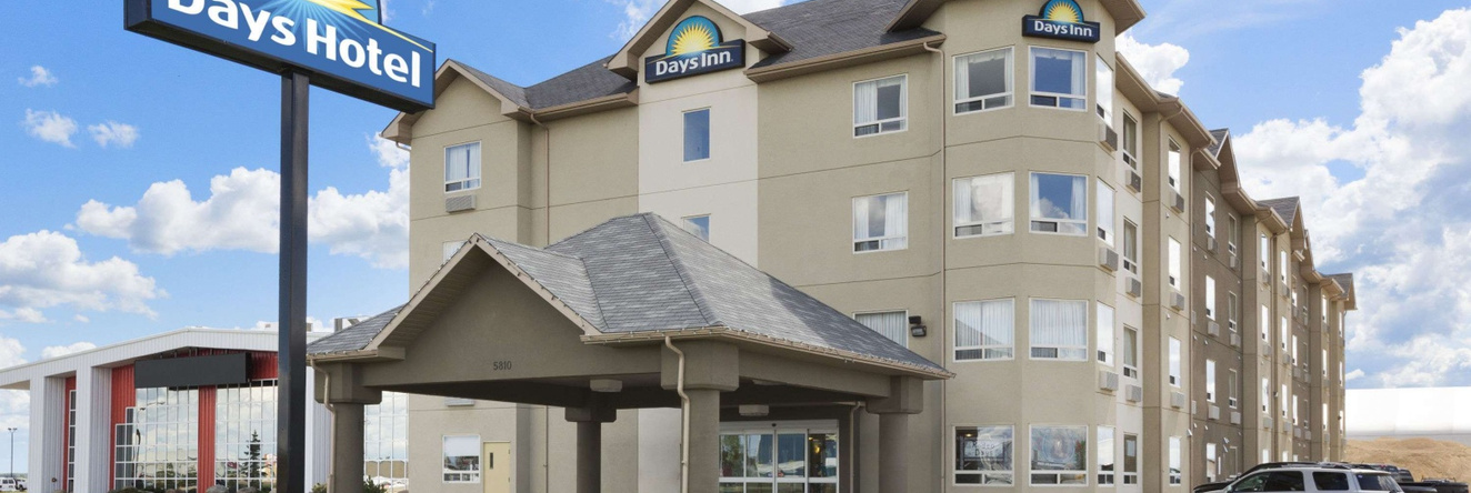 Days Inn by Wyndham Bonnyville, Bonnyville — photo 1