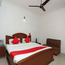 Oyo 22689 Hotel United Inn, Birpur — photo 3