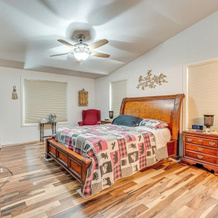 1 Mi to Moses Lake: Home w/ Private Yard & Hot Tub, 摩西湖 — 照片 4