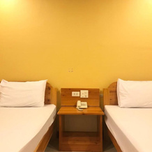 Au Hotel, Uthai — photo 3