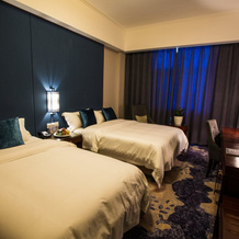 Jiyuan Garden Holiday Inn Hotel, Цзиюань — фото 3
