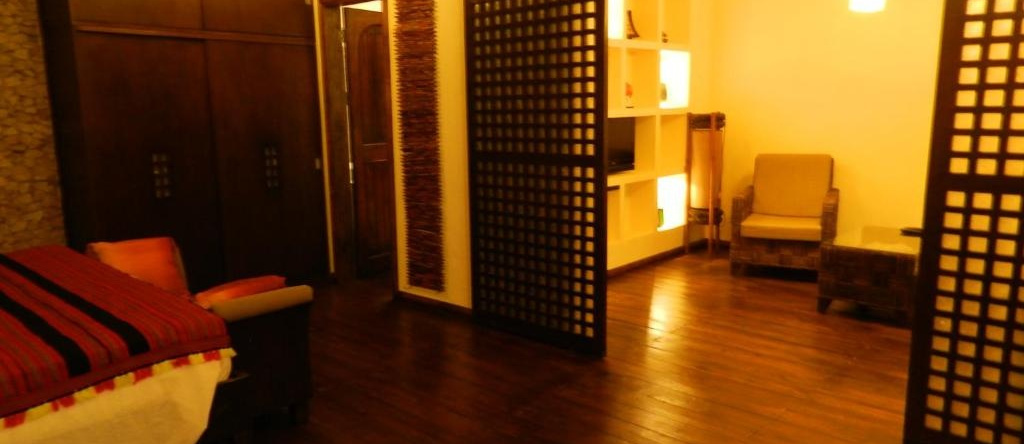 Angelina Beach Hotel, Daanbantayan — photo 1
