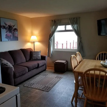 Lighthouse Motel, Qualicum Beach — photo 4