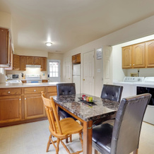 Walk To Fairgrounds! Hagerstown Townhome W/ Deck, Хейгерстаун — фото 2
