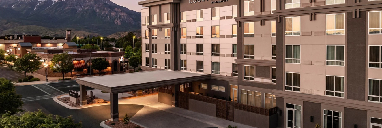 Courtyard By Marriott Orem University Place, Орем — фото 1