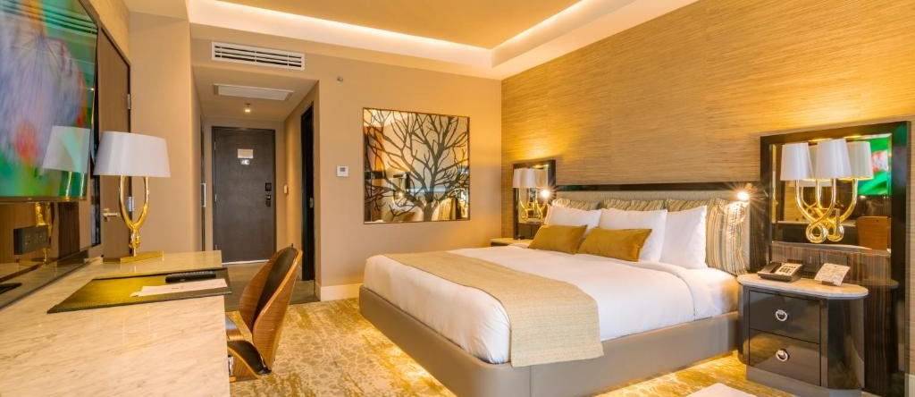 K Tower Boutique Hotel By Lucerna, 蒂华纳 — 照片 1
