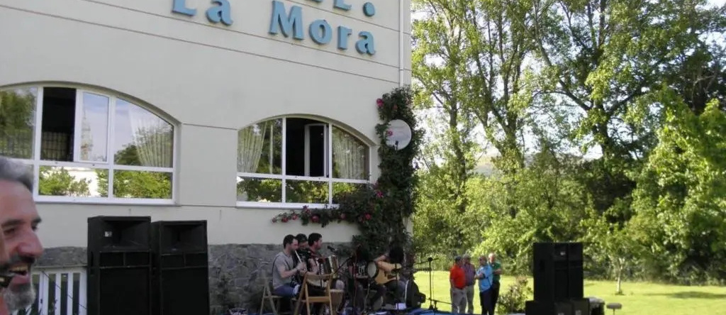 Hotel La Mora, Вильяблино — фото 1