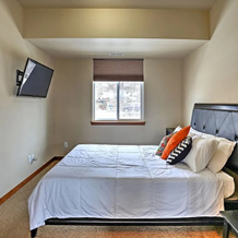Breezy Lake Chelan Condo w/ Pool & Hot Tub Access!, 曼森 — 照片 2