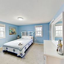 33 Sunset - 5 Br Home, Mashpee — photo 4