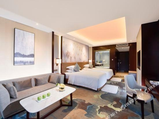 Langyue International Hotel, 毕节 — 照片 1