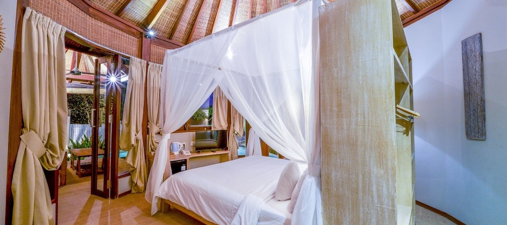 Blue Lagoon Avia Villa, Ceningan Island — photo 1