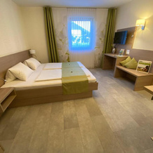 Privatzimmer & Ferienwohnungen Leeb, 多瑙河畔伊布斯 — 照片 5