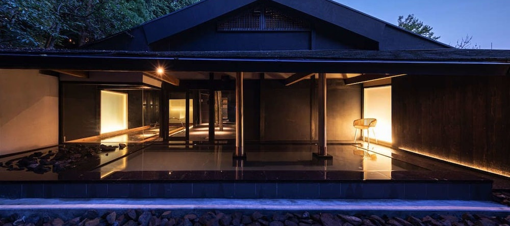 Mifuneyama Rakuen Hotel, 武雄市 — 照片 1