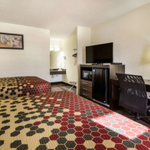 Econo Lodge Glade Springs I-81, Глейд-Спринг — фото 4