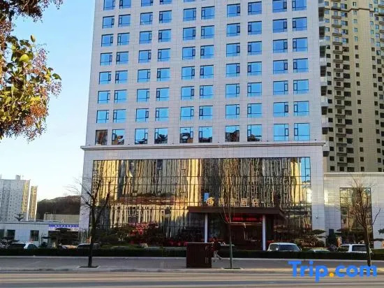 Luonan Jiahong Hotel, 洛南 — 照片 1