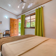 Yucca Beachfront Hotel, 卡维塔 — 照片 5