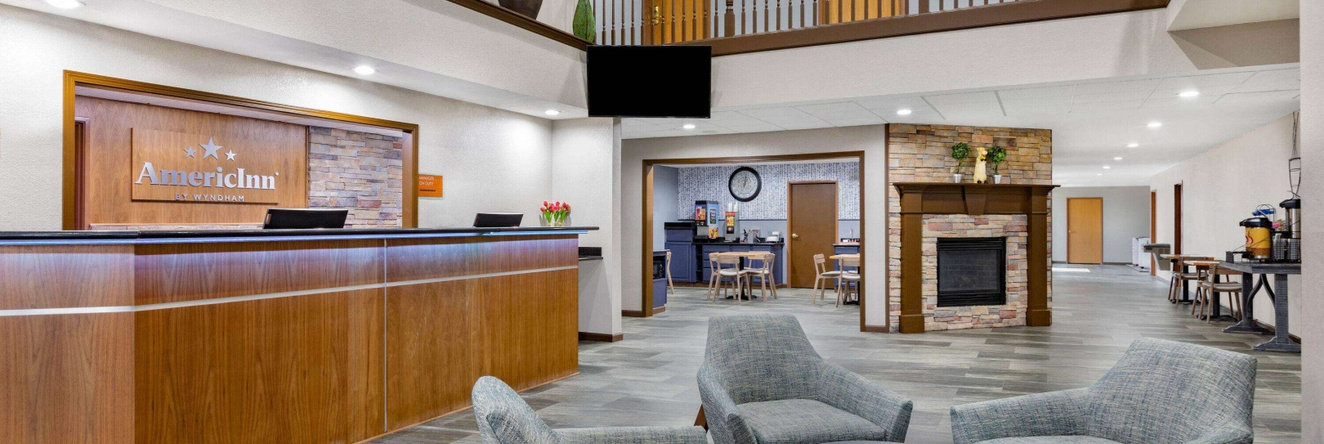 AmericInn by Wyndham Pella, Pella — photo 1