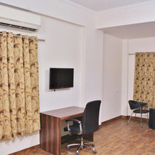 Adhunik Hotel Behror, Берор — фото 5