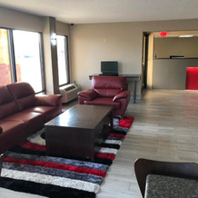 Super 8 by Wyndham Orangeburg, Orangeburg — photo 4