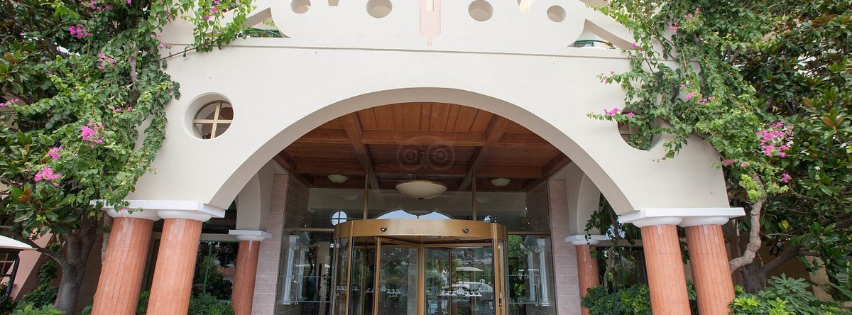 Atrium Palace Thalasso Spa Resort & Villas, 卡拉福斯 — 照片 1