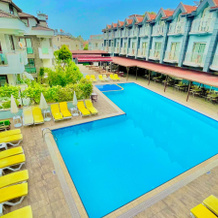Grand Nar Hotel, 凯梅尔 — 照片 3