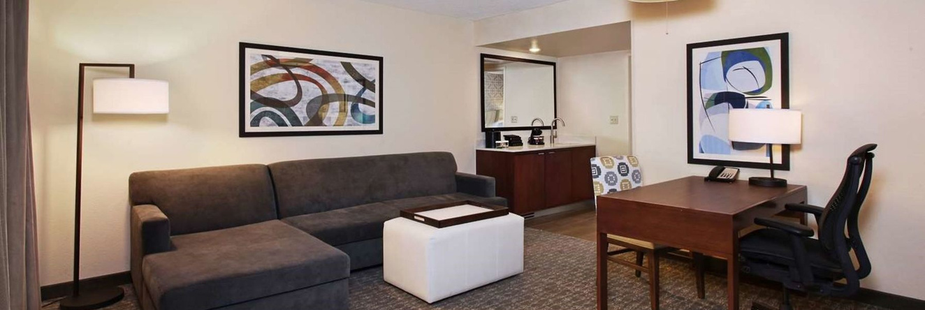 Embassy Suites By Hilton Anaheim North, Анахайм — фото 1
