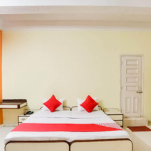 OYO 66120 Sai Priyanka Comfort Inn, 卡努尔 — 照片 2