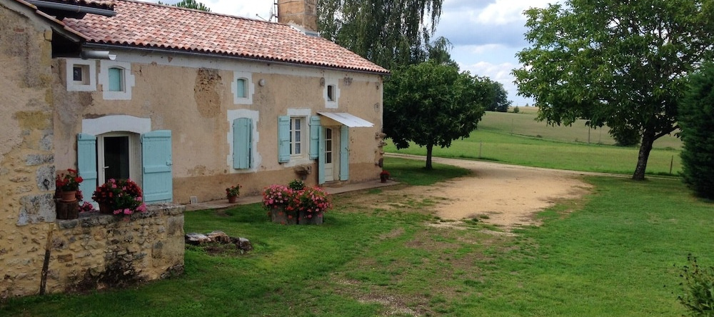 House With 4 Bedrooms in Capdrot, With Furnished Garden, Capdrot — photo 1