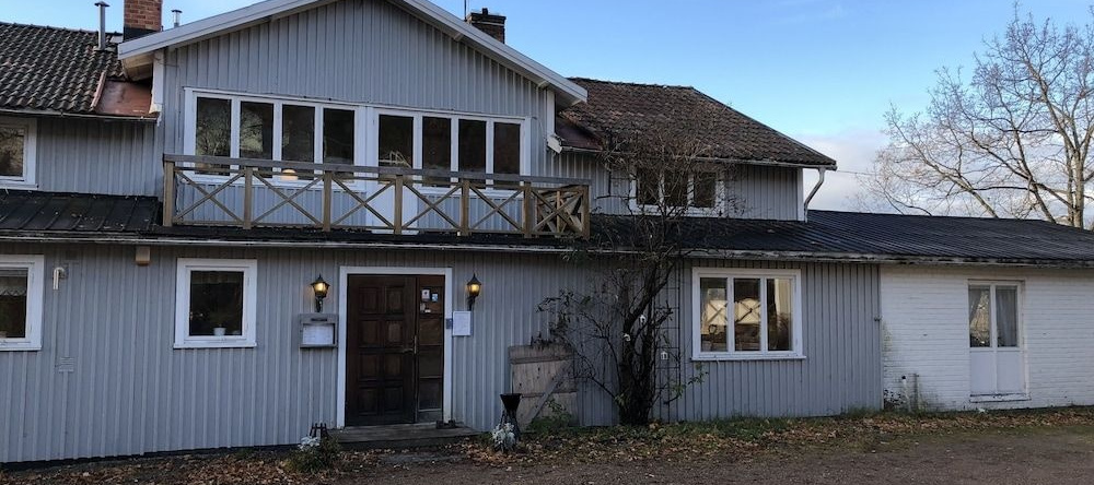 Berggårdens Gästgiveri, 哈塞拉 — 照片 1