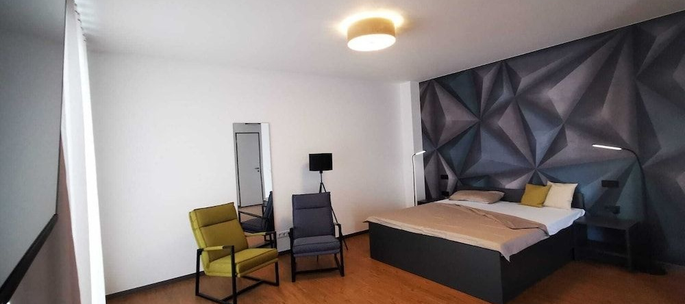 Fairn Square Hotel, Darmstadt — photo 1