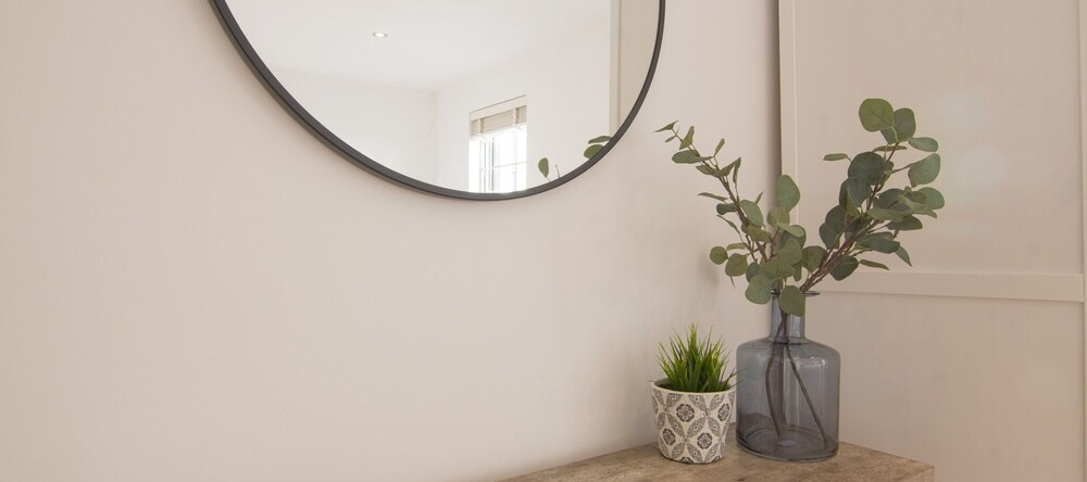 Bookeduk - Cosy But Spacious Apartment, Бишопс-Сторфорд — фото 1