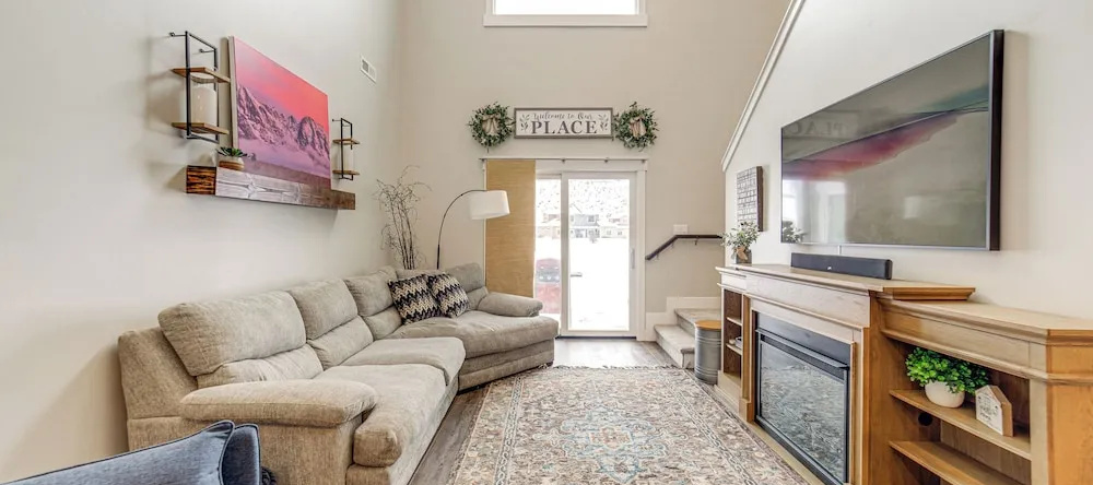 Hike, Fish & Ski! Bright Swan Valley Townhome, Суон-Валли — фото 1