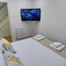 Luxury 5 Bedroom 2 Ba House With Parking, Сандхерст — фото 4