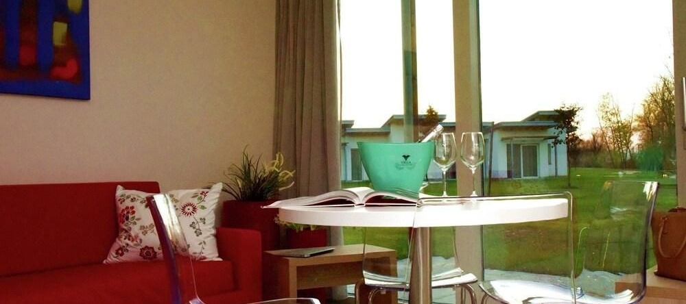New Residence Near Lake Iseo Surrounded By Green, Исео — фото 1