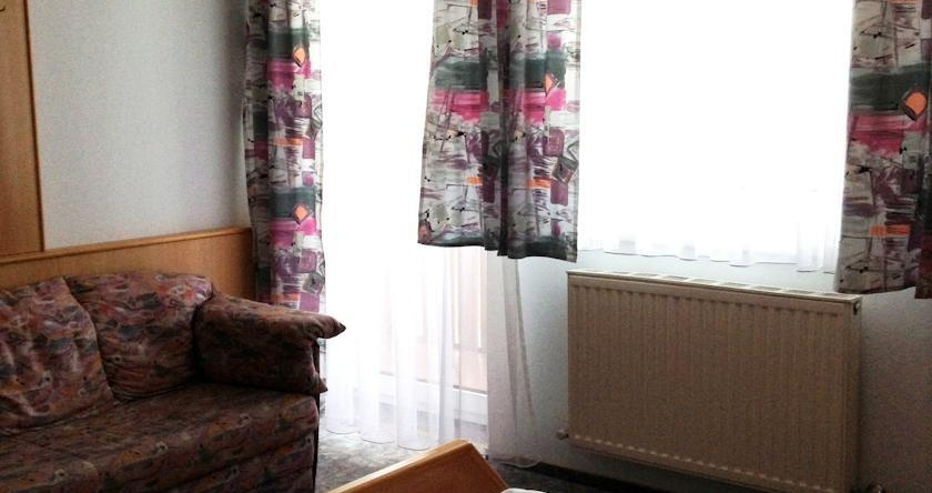 Hotel Neubauer, Engerwitzdorf — photo 1