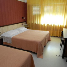 Atlantico Palace Hotel, 基安恰诺泰尔梅 — 照片 4