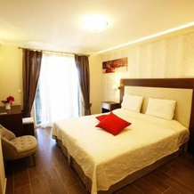 Villa Artemis, 巴巴蒂 — 照片 3