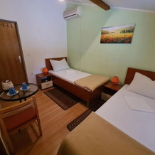 Camp Krka Stay, Лозовац — фото 5