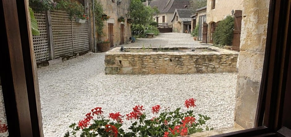 Le Chevrefeuille Gites de Charme, Saint-Cyprien — photo 1