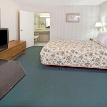 Knights Inn South Houston, Саут-Хьюстон — фото 5
