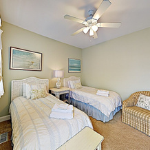 Charming & Spacious , 200 Steps From The Sand 3 Bedroom Condo, Райтсвилл-Бич — фото 4