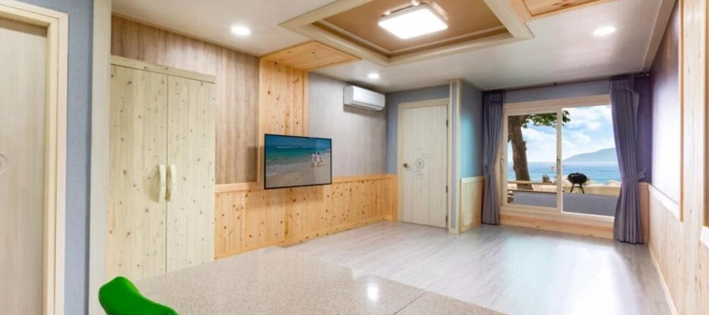 Namhae Badapunggyeong Pension Dosieobu, 米乔门 — 照片 1