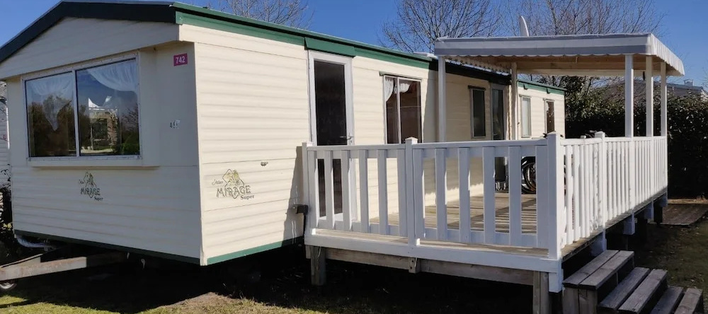 Mobil Home Proche Océan Campsite, Гаст — фото 1