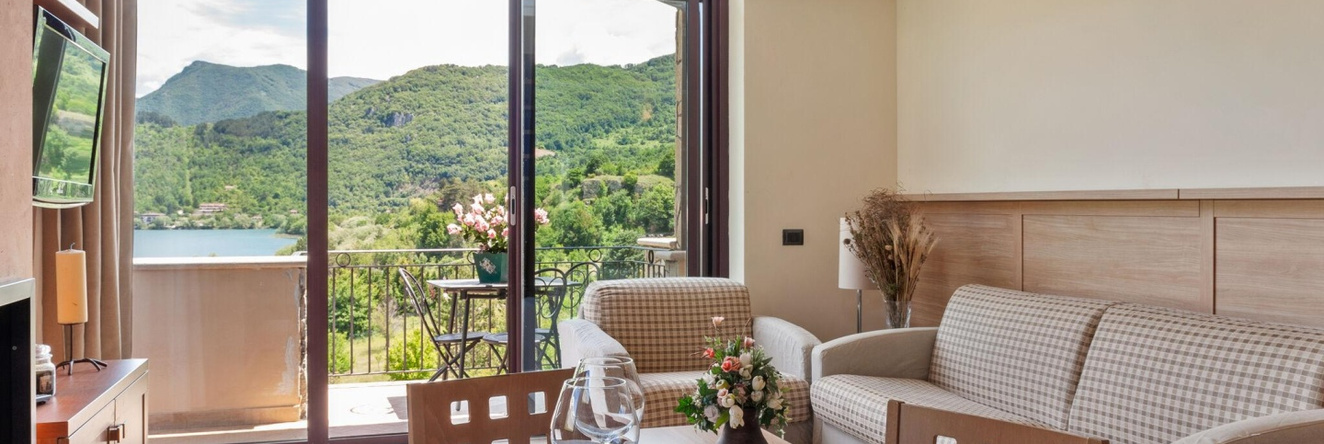 Lavish Holiday Home in Scanno near Lago di Scanno, Scanno — photo 1