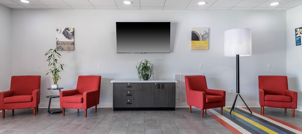 Studio 6 Gonzales, La - Baton Rouge/Geismar/Prairieville I-10, 冈萨雷斯 — 照片 1
