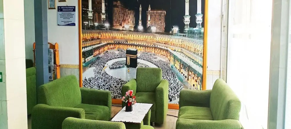 OYO 2611 Hotel Krui Syariah, 佩梅里汉 — 照片 1
