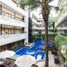 Famous Hotel Kuta, Кута — фото 2