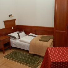 Hotel Kardosfa, Kutas — photo 5