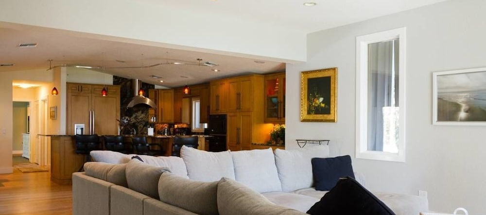 Southwind by iTrip Palm Beach, Palm Beach Shores — photo 1