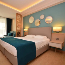 Almуros Beach Resort and Spa, 阿哈拉维 — 照片 4